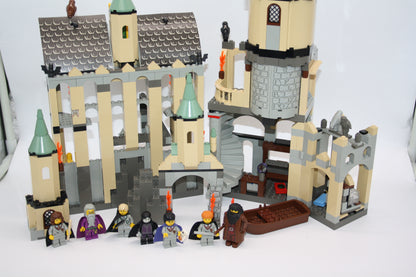 LEGO® - Harry Potter Set - 4709 Hogwarts Schloss - inkl. schlecht erhaltener BA
