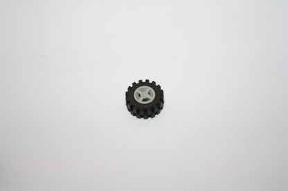 LEGO® - Rad 8mm T. x 6mm mit schwarzem Reifen 15mm - 4624c02 - Reifen/Räder