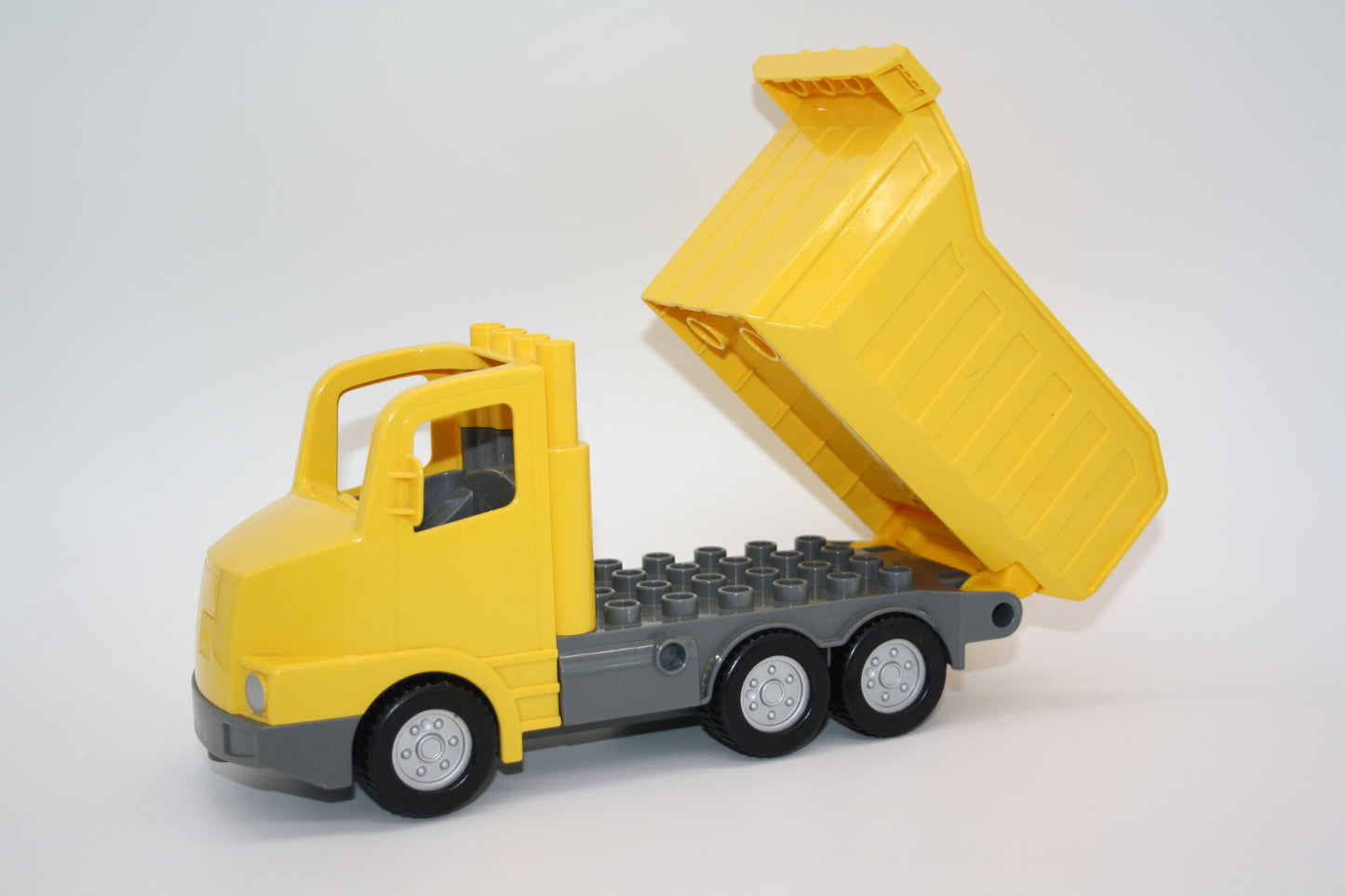 Duplo - großer Kipplaster - gelb - Baustelle - LKW/Lastwagen - Fahrzeuge