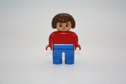 Duplo - Frau alt - blaue Hose/rotes Oberteil - Figur