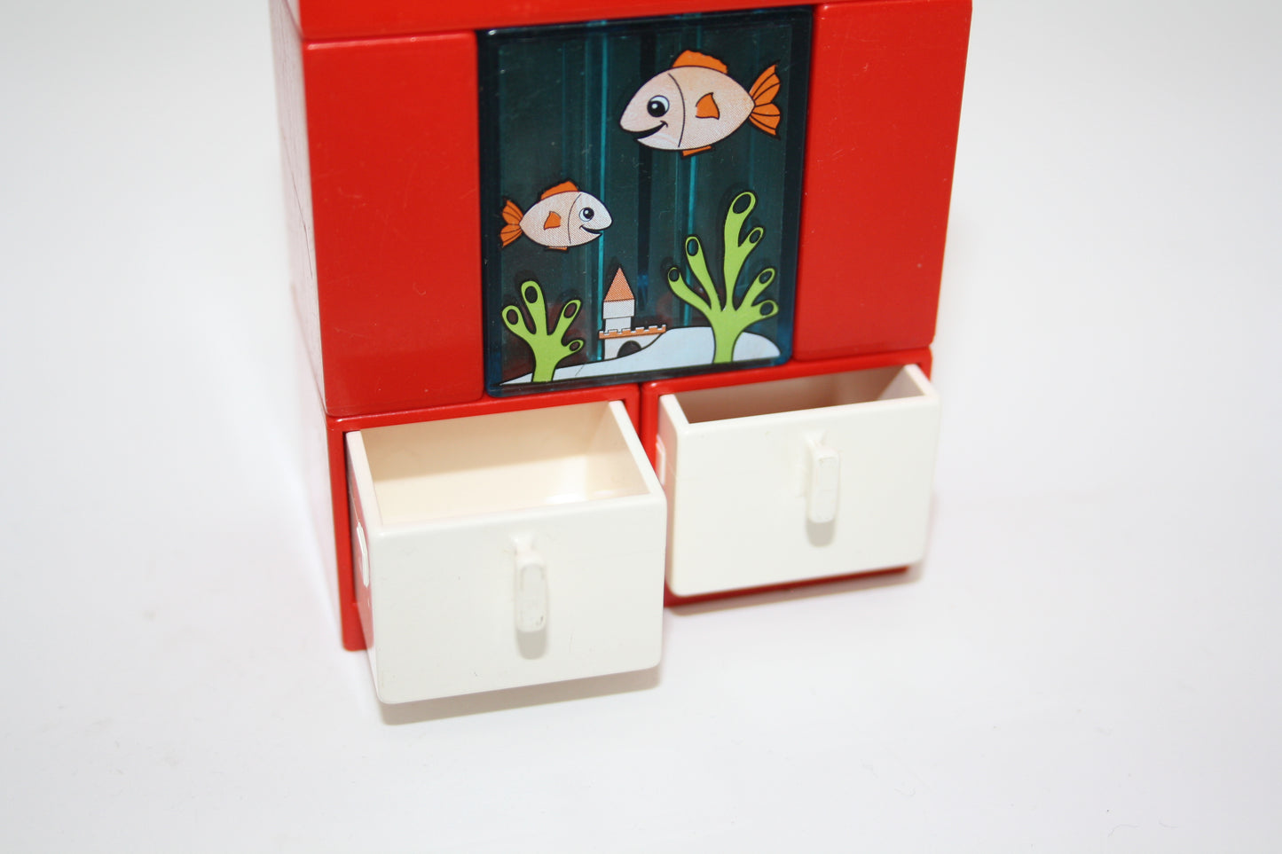 Duplo - Aquarium in Schrank mit Schubladen - Einrichtung - Möbel - Zusammengebaut