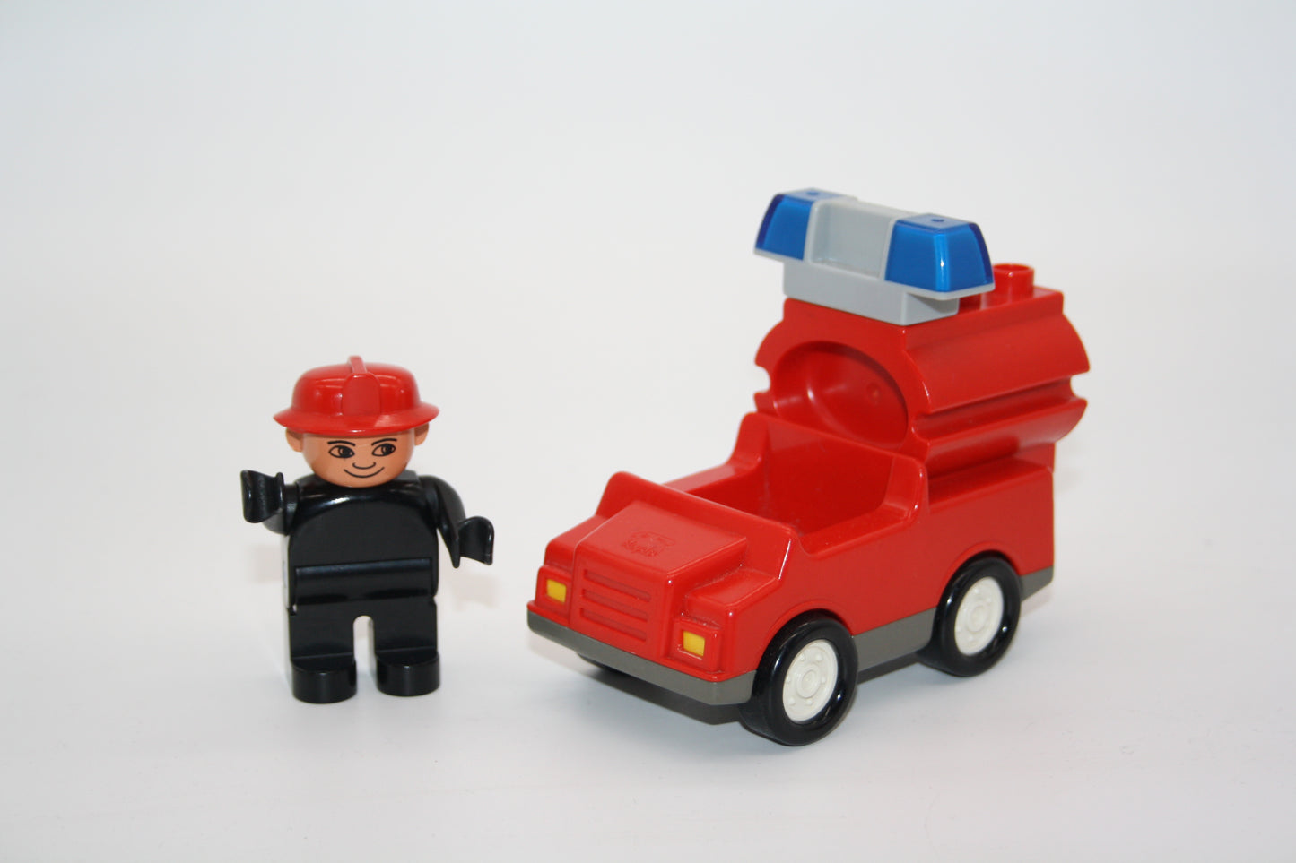 Duplo - Feuerwehrmann mit Retro Tankwagen und Blaulicht