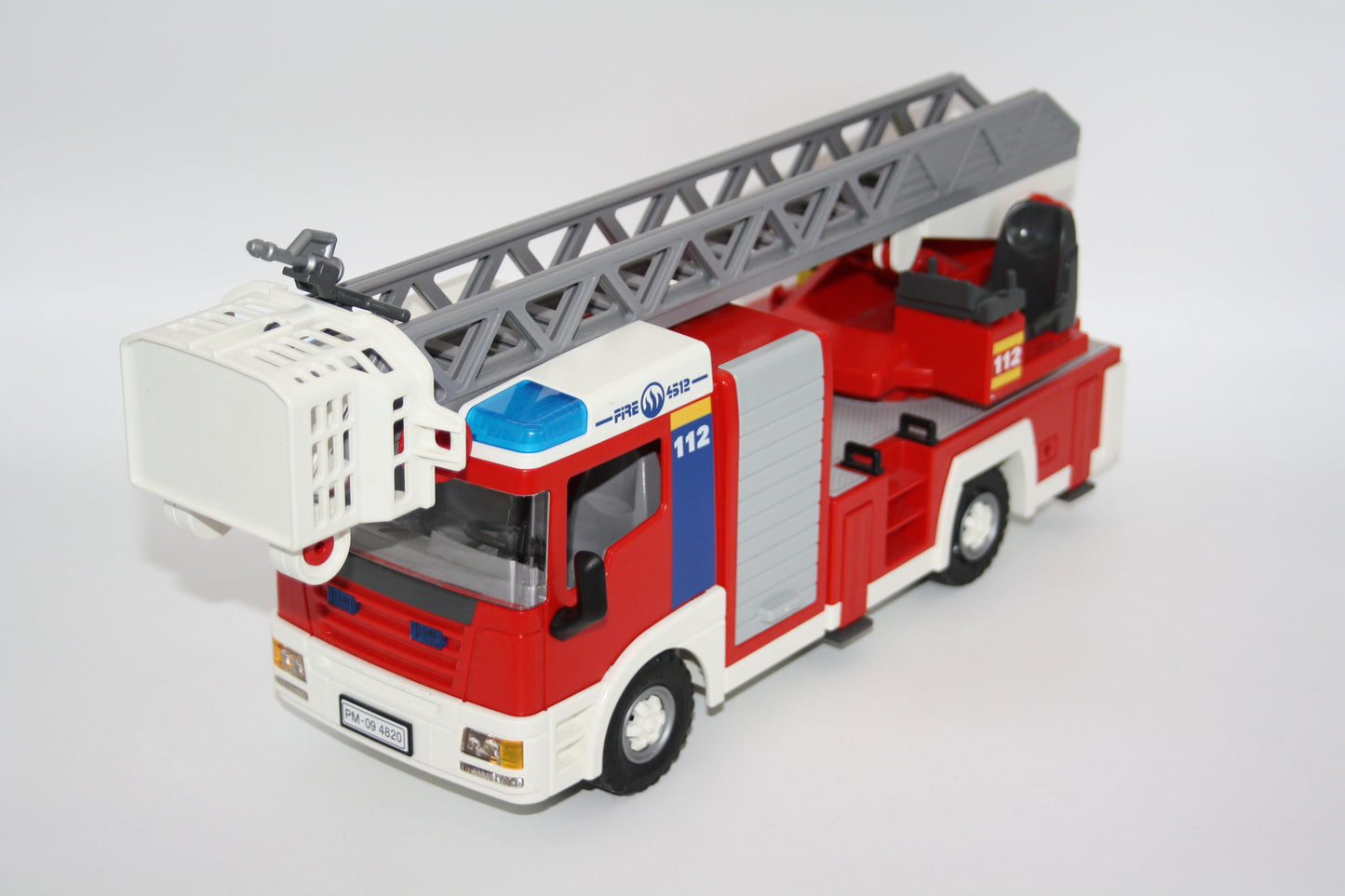 Playmobil® - Feuerwehr Leiterwagen m. Drehleiter - weißes Dach