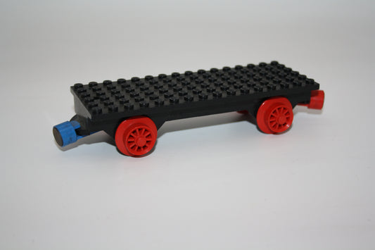 LEGO® Eisenbahn - 6x16 Anhänger mit Magnetkupplung -  4,5V-12V - schwarz - Waggon/Wagon