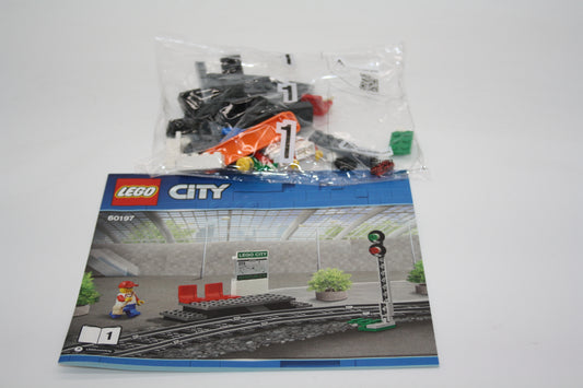 LEGO® City/Eisenbahn - Bahnsteig aus 60197 - inkl. BA (Nr. 1) - neu/unbespielt