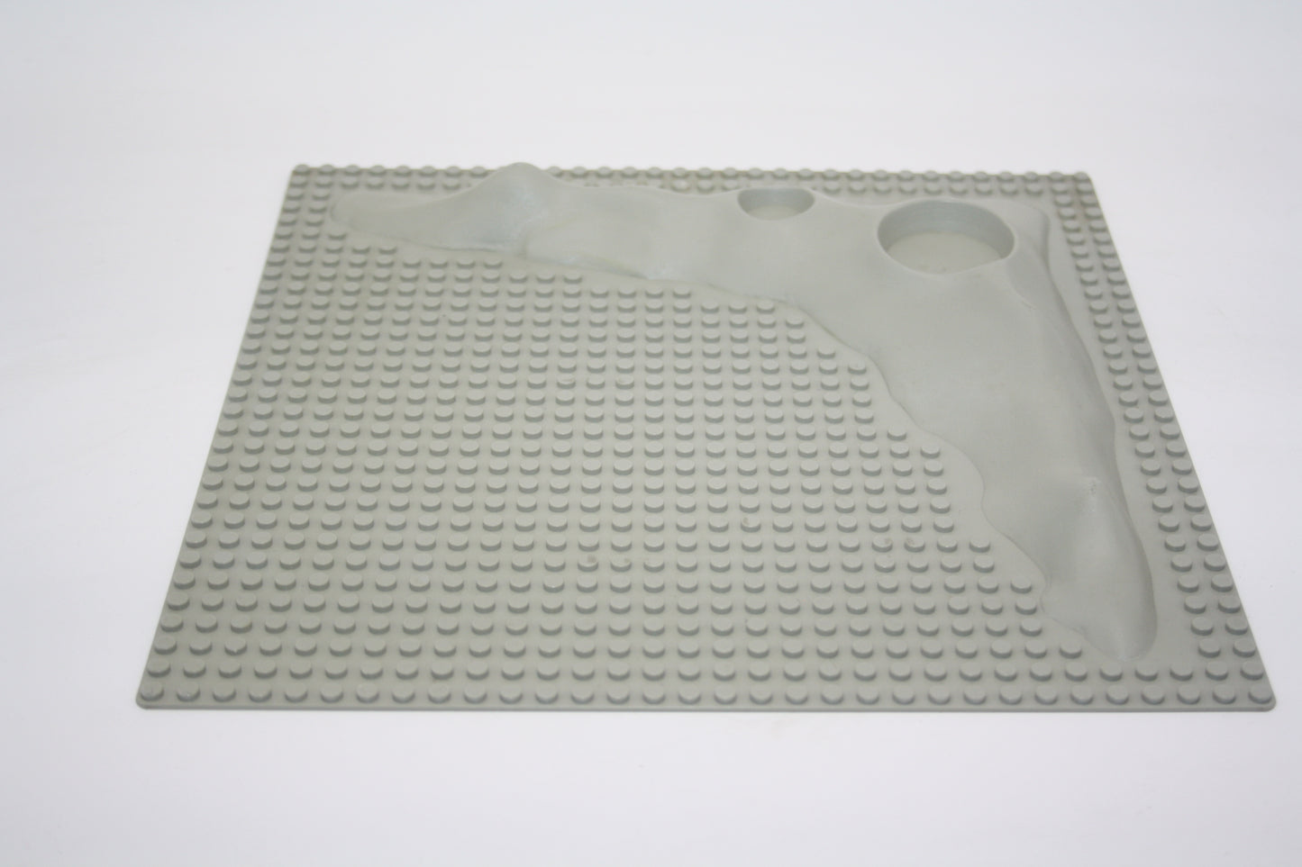 LEGO® Space - 32x32 3D Mondplatte/Kraterplatte - hellgrau - 3947a - z.B. aus Alpha-1 - Platten - Base Plate